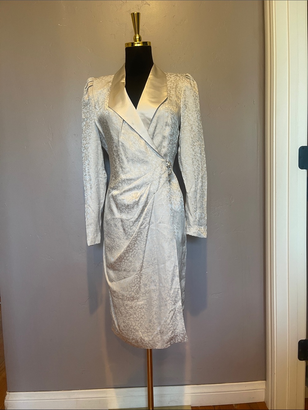 Vintage Silk Studio for Petites 100% Silk Blazer Jacket Ivory Cream Size 4